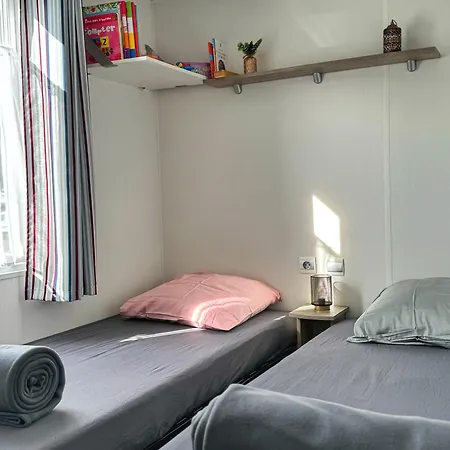 Kamp alanı Grand Mobile-home 6 Places Climatise