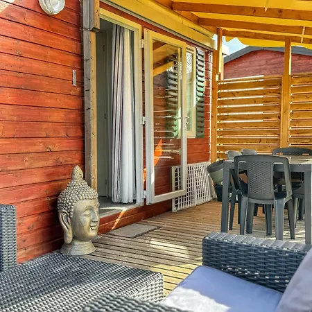 Kamp alanı Grand Mobile-home 6 Places Climatise *